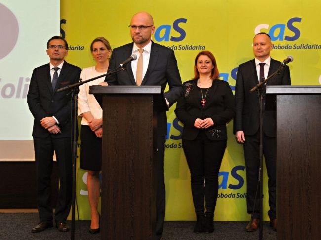SaS chce zrušiť dvojtýždňové moratórium na volebné prieskumy