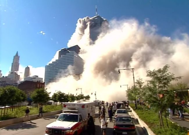 Video: Američan zverejnil autentické zábery po útoku na dvojičky z 11. septembra 2001