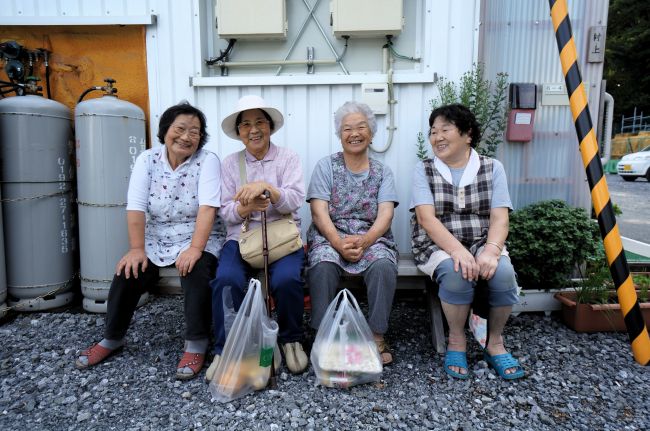 V starnúcom Japonsku je už takmer 70.000 storočných obyvateľov
