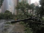 Tajfún Mangkhut zasiahol po Filipínach aj Čínu, kde už hlásia zranených a škody