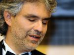 Slávny operný spevák Andrea Bocelli má 60 rokov