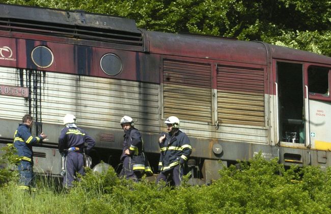 Po požiari rušňa sprísňuje ZSSK kontroly všetkých rušňov radu 240