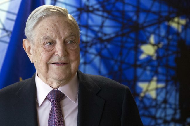 Výbor maďarského parlamentu riešil Sorosove organizácie, ktoré obchádzajú dane