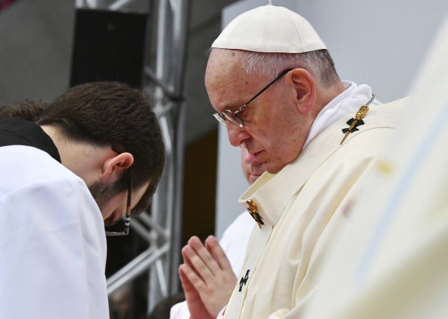 Pápež: Činy cirkvi v minulosti nemožno posudzovať podľa súčasných štandardov