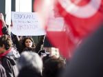 V Berlíne sa koná jedna z najväčších demonštrácií proti Erdoganovi