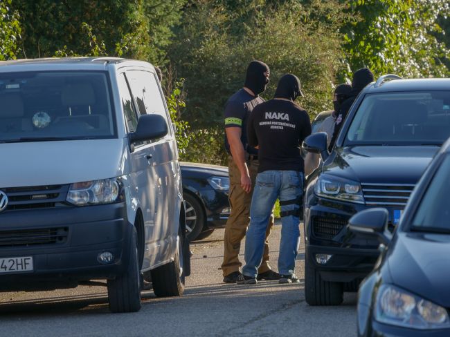 V prípade vraždy Jána Kuciaka obvinili aj Alenu Z., zadržali ju v Komárne