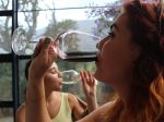 Na školy smeruje filmový projekt proti alkoholizmu dievčat