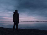 Psychické problémy si podľa odborníka musia všimnúť najbližší