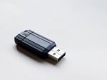 USB kľúče sú zneužívané aj na ťažbu kryptomien