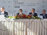 Prezidenti V4 vyhlásili, že migrantom treba pomáhať v krajinách ich pôvodu
