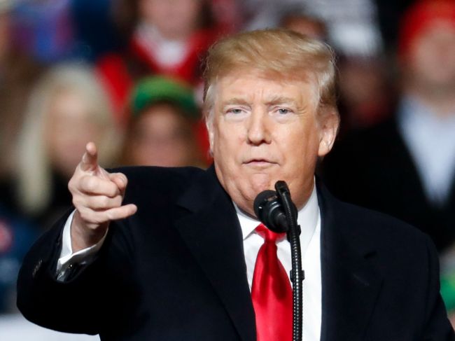 Trump prisľúbil "tvrdý trest", ak Saudská Arábia zavraždila novinára Chášukdžího