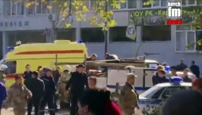Ruské úrady označili výbuch v kerčskej škole za teroristický čin, obetí je už 18