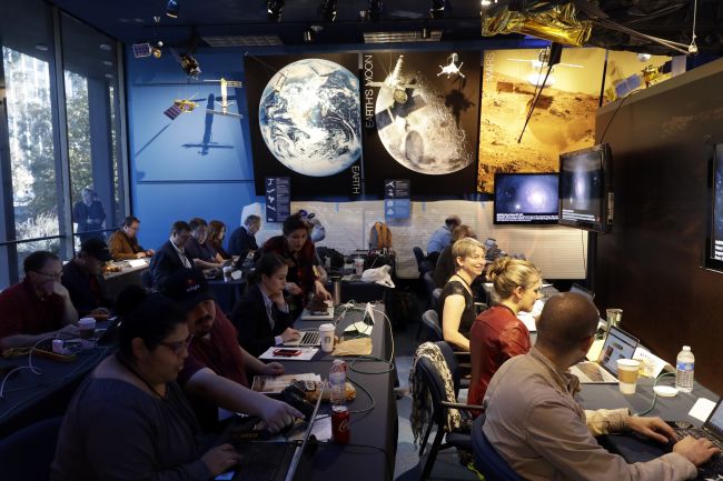 Americká sonda InSight pristála na povrchu Marsu