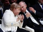 Putin požiadal Merkelovú, aby dohovorila Ukrajine