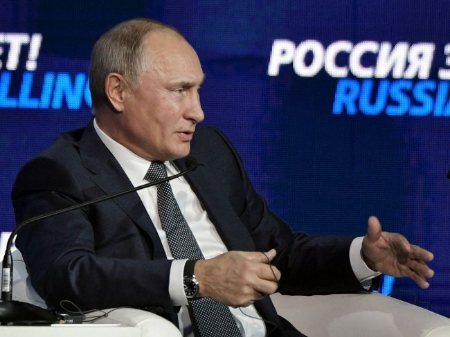 Putin: Zásahom proti ukrajinským lodiam ruskí vojaci splnili svoju povinnosť