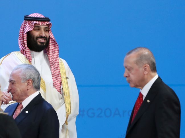 Erdogan žiada Saudskú Arábiu o vydanie podozrivých z vraždy Chášukdžího
