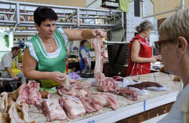 Na Slovensku prekvitá nelegálny predaj mäsa, tvrdia jeho spracovatelia