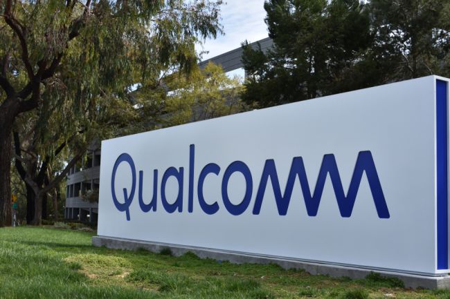 Qualcomm tvrdí, že dosiahol v Číne zákaz predaja niektorých iPhonov