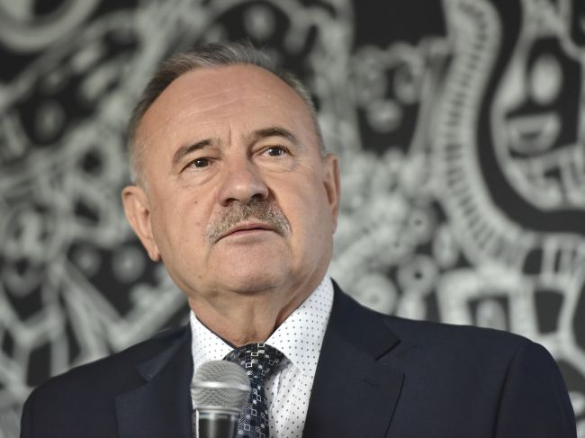Primátor mesta Martin Ján Danko podporí z prvého platu futbal, charitu a dôchodcov