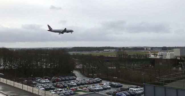 Prevádzku na Gatwicku opäť obnovili