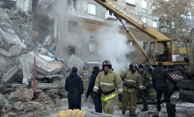 Po výbuchu plynu v Rusku sú už štyria mŕtvi, osud 68 ľudí je stále neznámy