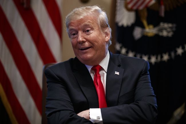 Trump je u Európanov nepopulárny - vníma to ako potvrdenie, že dobre pracuje