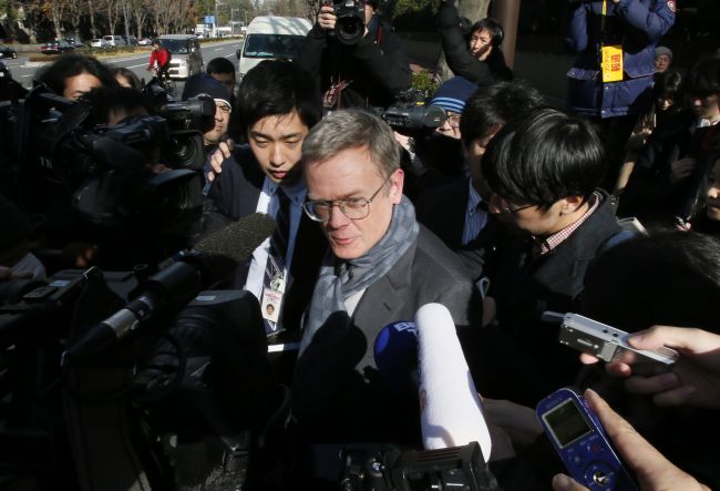 Bývalý šéf Nissanu Carlos Ghosn trval na súde na svojej nevine