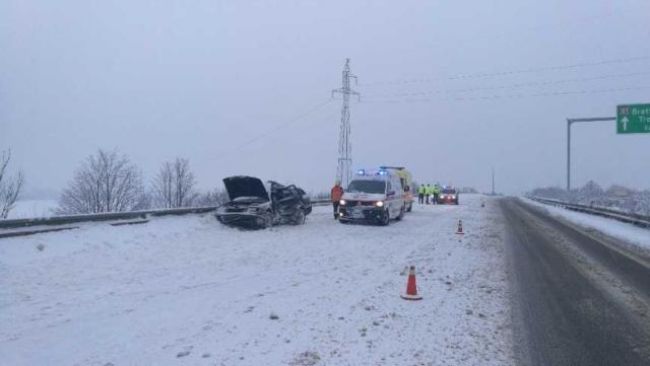 Tragická nehoda na D1: Autobus sa zrazil s osobným autom