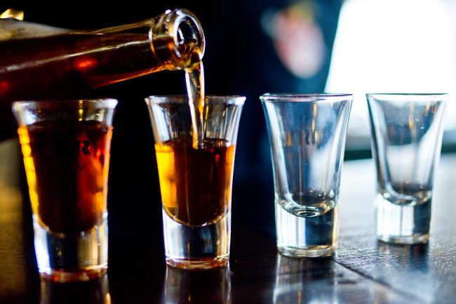 Štrnásťročný chlapec sa na Silvestra opil "do nemoty", namerali mu 4 promile