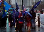 Británia by si teraz s rozdielom 12 percent zvolila zotrvanie v EÚ