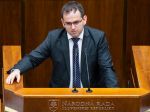 Madej: Voľba kandidátov na ústavných sudcov má byť tajná
