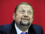 Štefan Harabin odovzdal hárky s podpismi na svoju prezidentskú kandidatúru