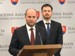 OĽaNO vyzýva premiéra, aby stiahol z rokovania dokumenty rezortu obrany