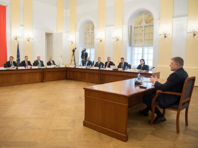 Danko chce, aby ÚPV rozhodol aj o Ficovi