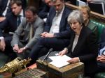 Britský parlament chce zmenu v dohode o brexite, Tusk rokovania odmietol