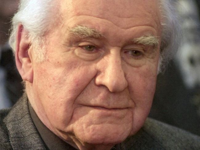 Vo veku 104 rokov zomrel básnik, prekladateľ a historik Imrich Kružliak
