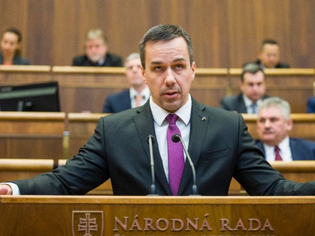 Tomáš: Dohoda v koalícii ešte nie je, ústavnú krízu ale nechceme