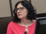 Podpisy na odvolávanie Lubyovej odovzdá opozícia po voľbe ústavných sudcov