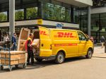 DHL prijíma stovky ľudí v Británii, aby zvládla colné procedúry