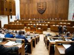 Voľba kandidátov na ústavných sudcov je verejná, poslanci hlasujú