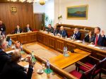 V koalícii sa črtá dohoda na zvolení šiestich kandidátov na sudcov Ústavného súdu SR
