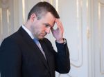 Politológovia vidia v premiérovej reakcii zodpovedné gesto aj možný rozkol