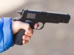 V ruksaku škôlkara v Pittsburghu našli pištoľ