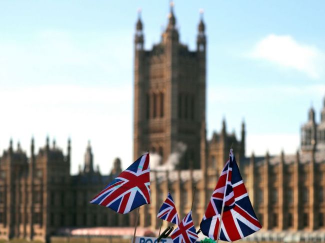 Briti si myslia, že ich krajina je rasistická a bojí sa vývoja po brexite