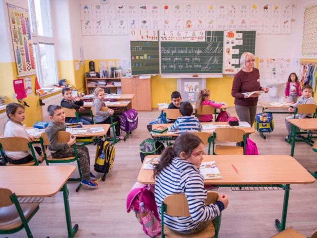 Eurokomisia poukázala na rozdiely vo výsledkoch žiakov na východe a západe SR