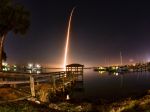 Nová pilotovaná loď spoločnosti SpaceX vyštartovala na skúšobný let