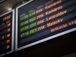 Viaceré vlaky z Česka smerom na Slovensko meškajú desiatky minút