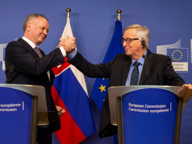 Kiska a Juncker ocenili proeurópskosť oboch kandidátov v prezidentských voľbách