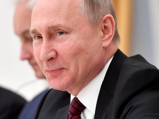 Putin vymenoval za dočasného lídra Kalmycka majstra v kickboxe