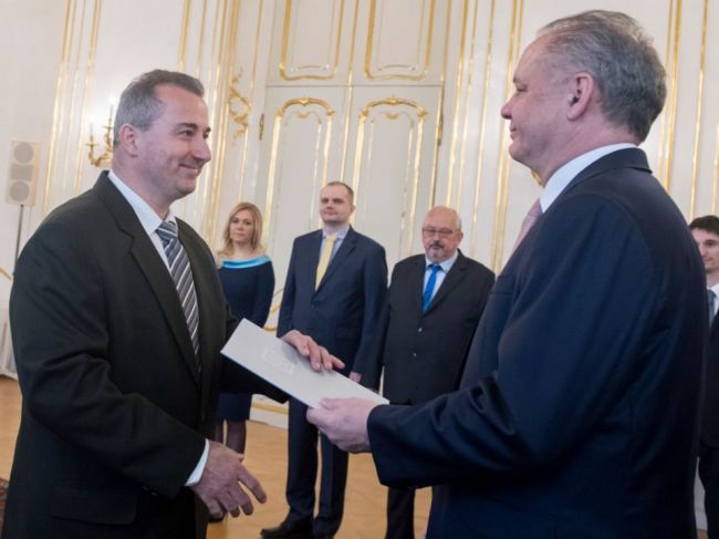 Andrej Kiska vymenoval do funkcie 25 nových profesorov